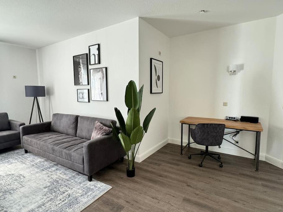 220 Qm Penthouse Wohnung Mit Fahrstuhl - Ohne Spa マンハイム エクステリア 写真