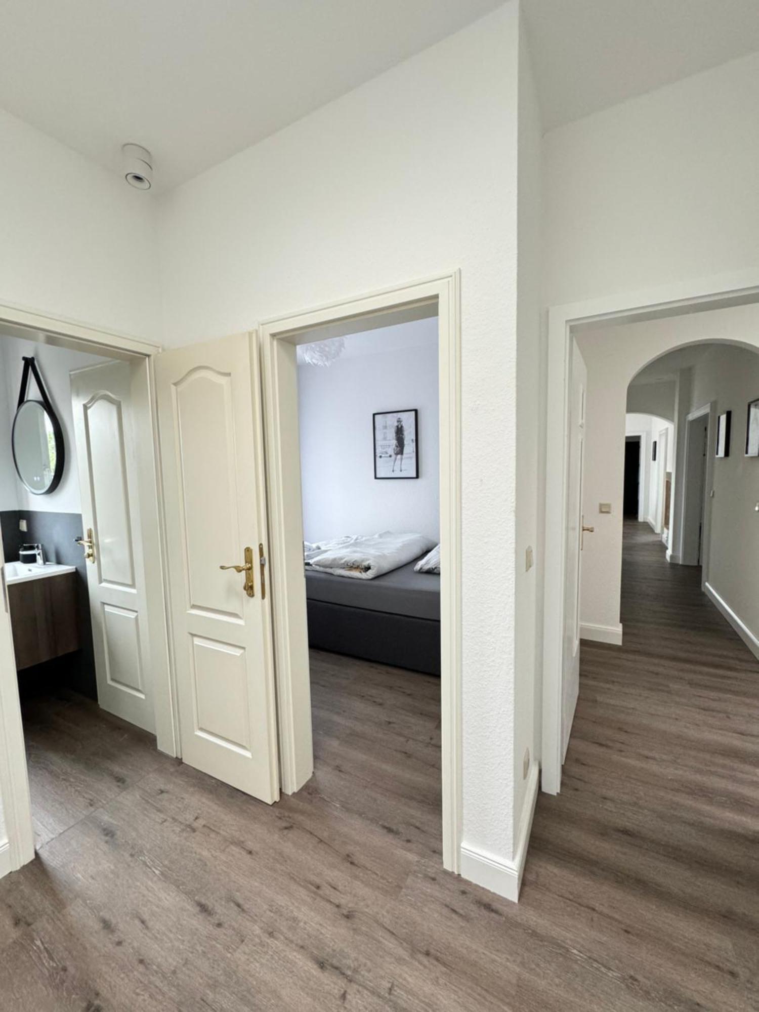 220 Qm Penthouse Wohnung Mit Fahrstuhl - Ohne Spa マンハイム エクステリア 写真
