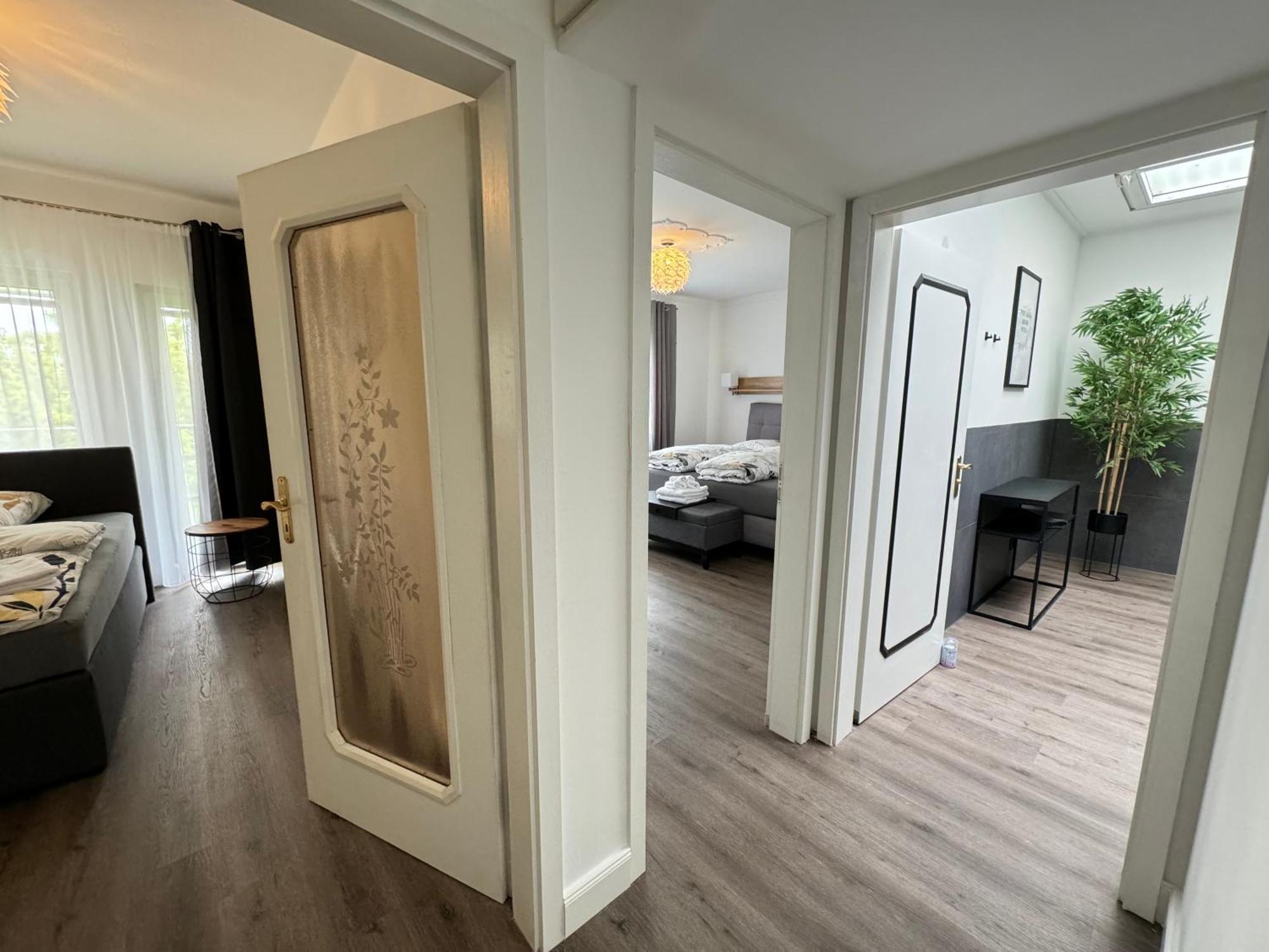 220 Qm Penthouse Wohnung Mit Fahrstuhl - Ohne Spa マンハイム エクステリア 写真